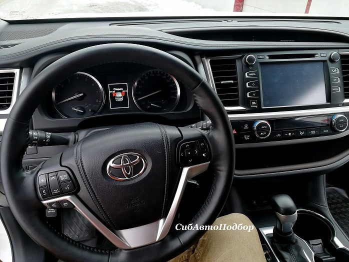 Проверка автомобиля Toyota Highlander 2014 с пробегом 65 тыс. км.